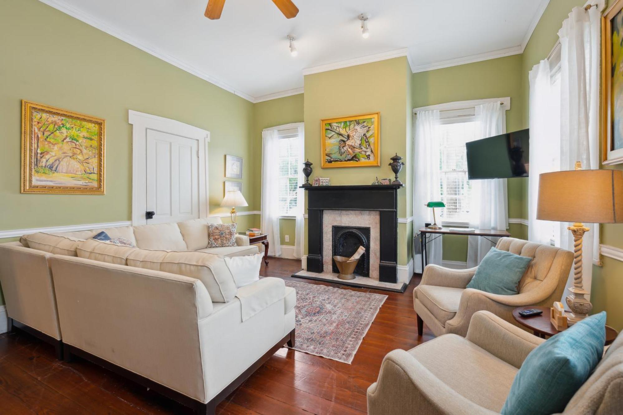 Gallery Art Off St Parking Near Forsyth Park Savannah Extérieur photo